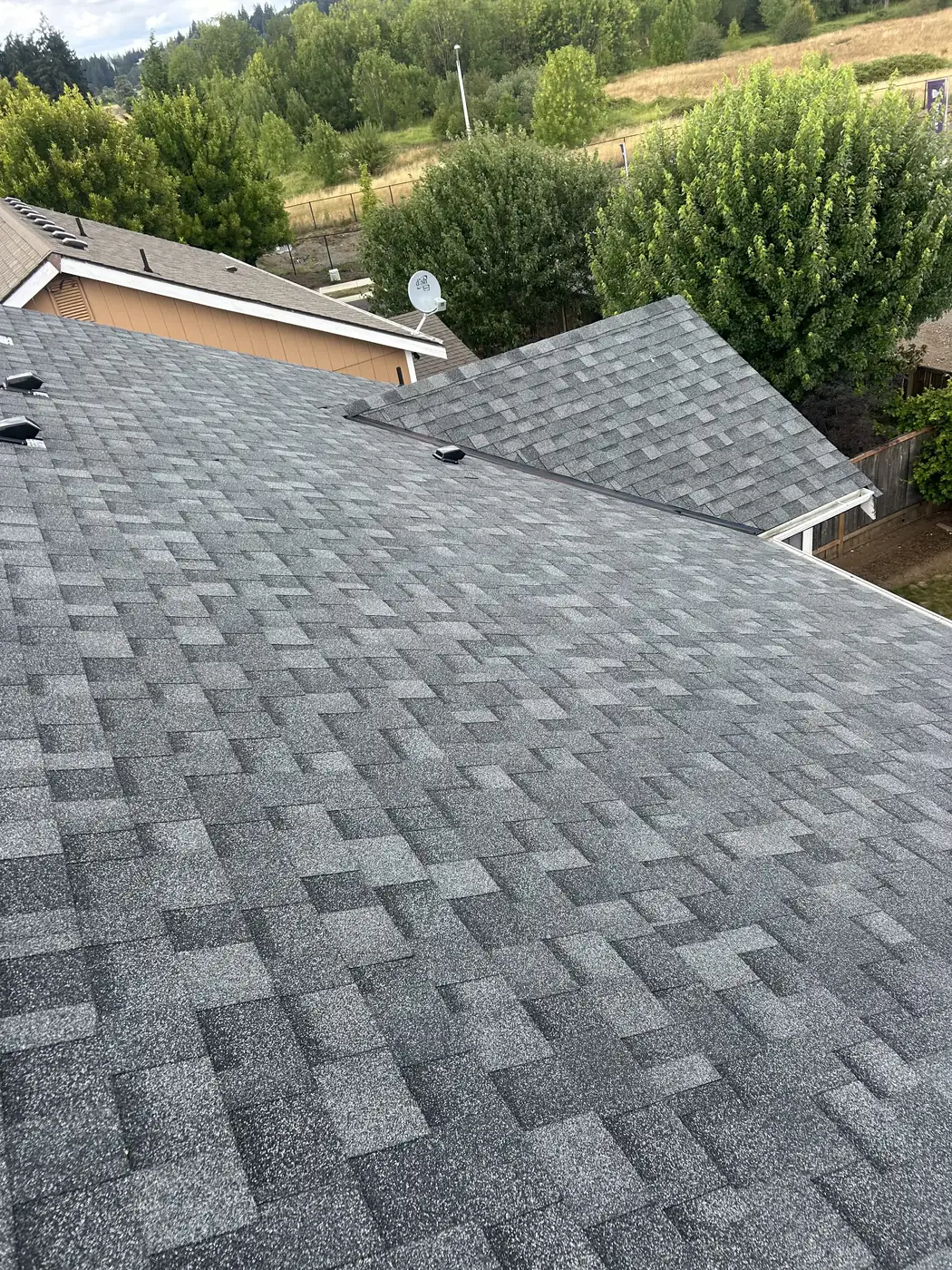 Close-up of completed architectural shingle roof replacement, Chehalis WA